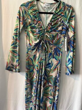 Veronica M Floral Ruched V-Neck Maxi Dress in Multicolor